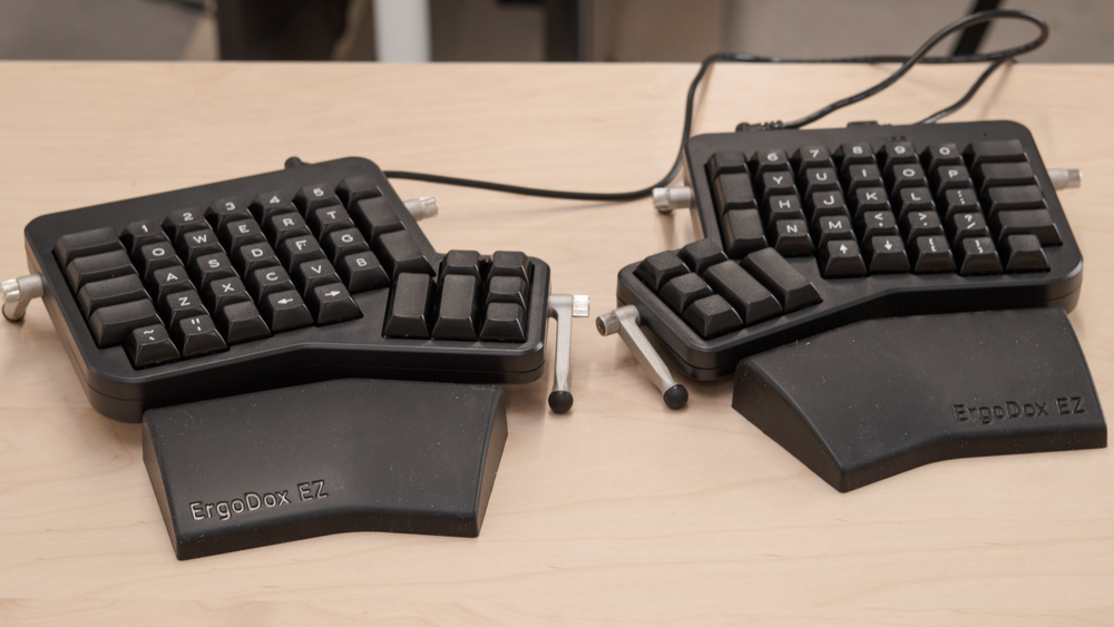 ergodox.jpg